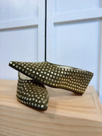 NEIZA OLIVE STUDDED WEDGE PUMP