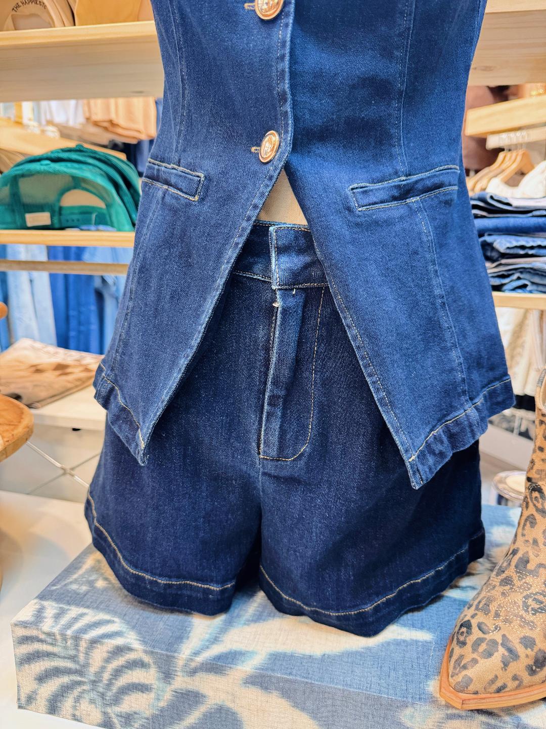DENIM VINTAGE SHORT