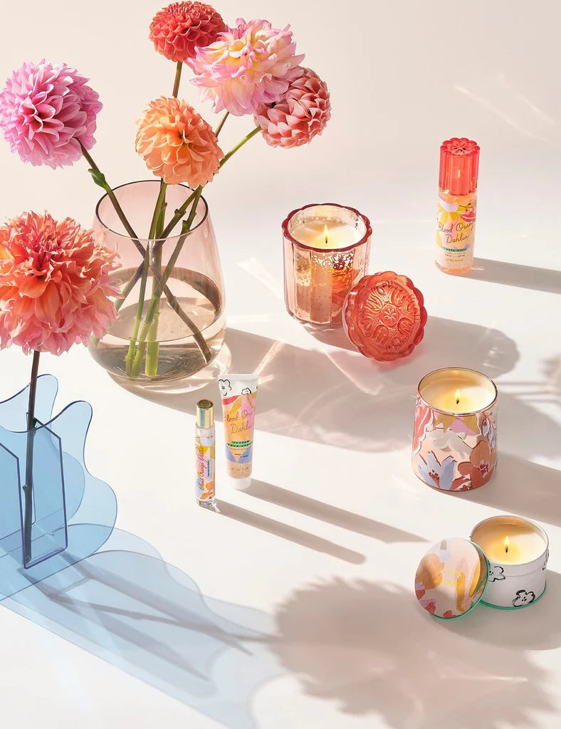 BLOOD ORANGE DAHLIA FLORISH GLASS CANDLE