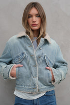 GIVE IT HERE SHERING DENIM JACKET