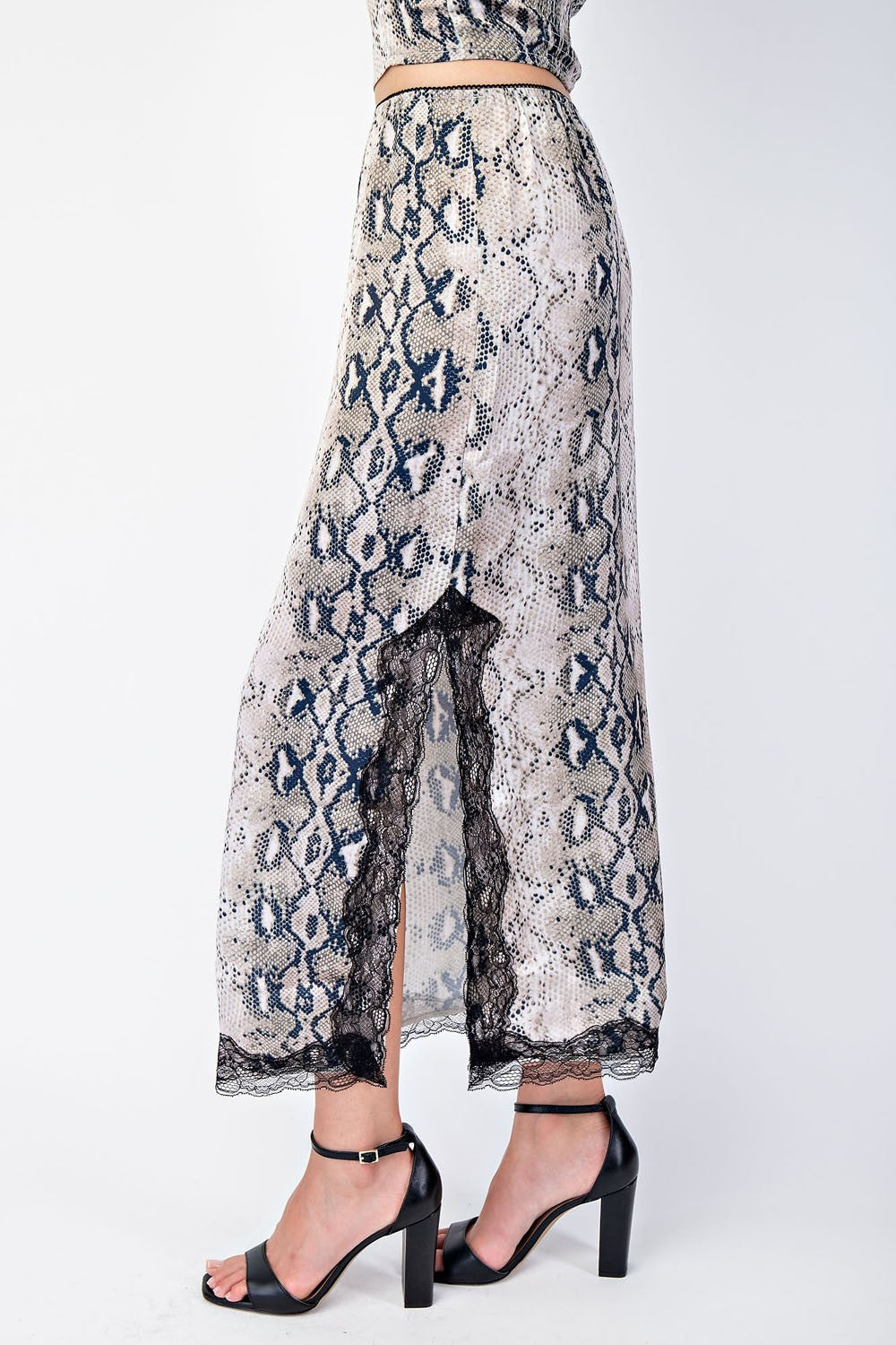 SNAKESKIN LACE SKIRT