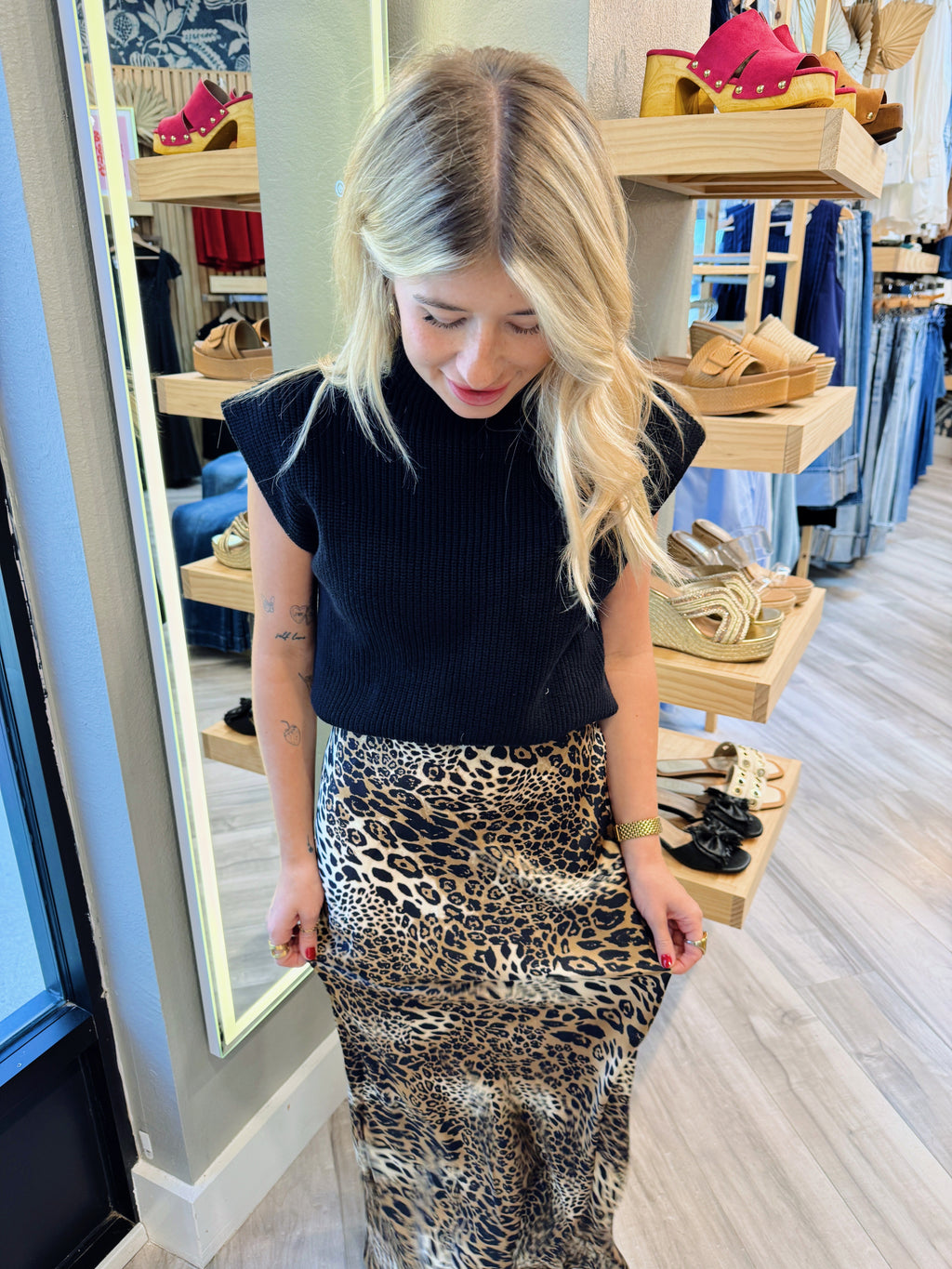 LEOPARD CHIC SATIN SKIRT