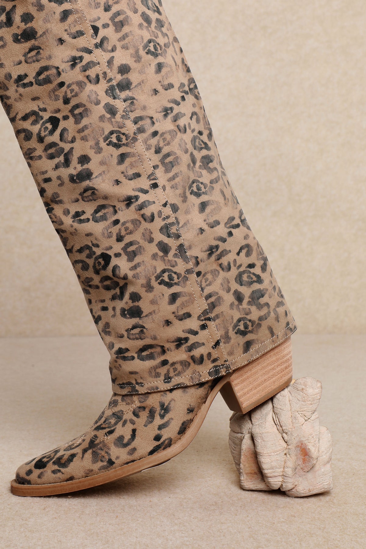PAMELA BOOT