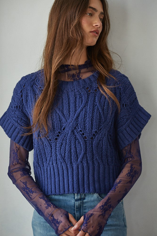 CALI CROCHET KNIT TOP
