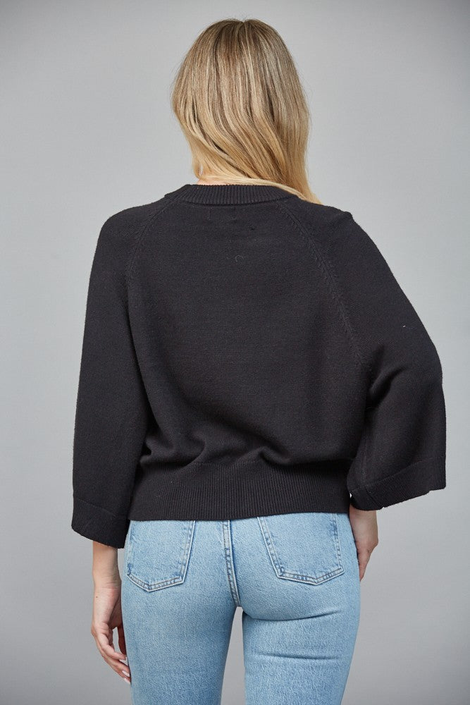 REGLAN SHORT WIDE SLEEVE CREWNECK SWEATER