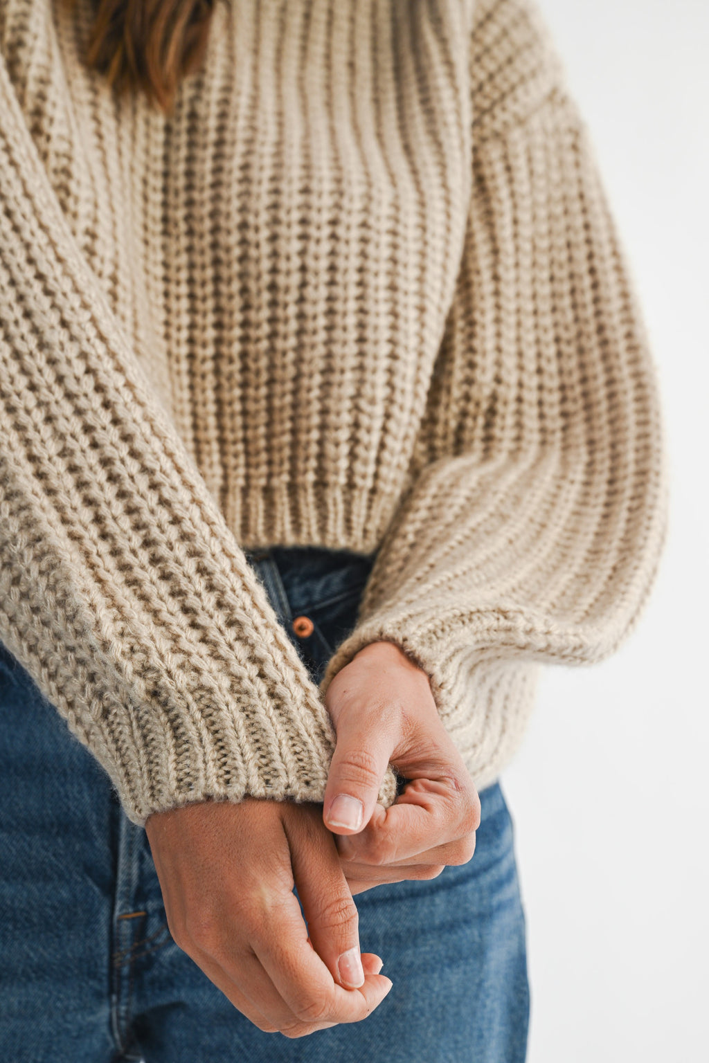 LT. MOCHA CHUNKY KNIT BALLOON SLEEVE PULL OVER