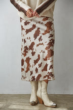 COW SATIN SKIRT