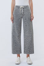 VERVET KATE LEOPARD BARREL PANTS