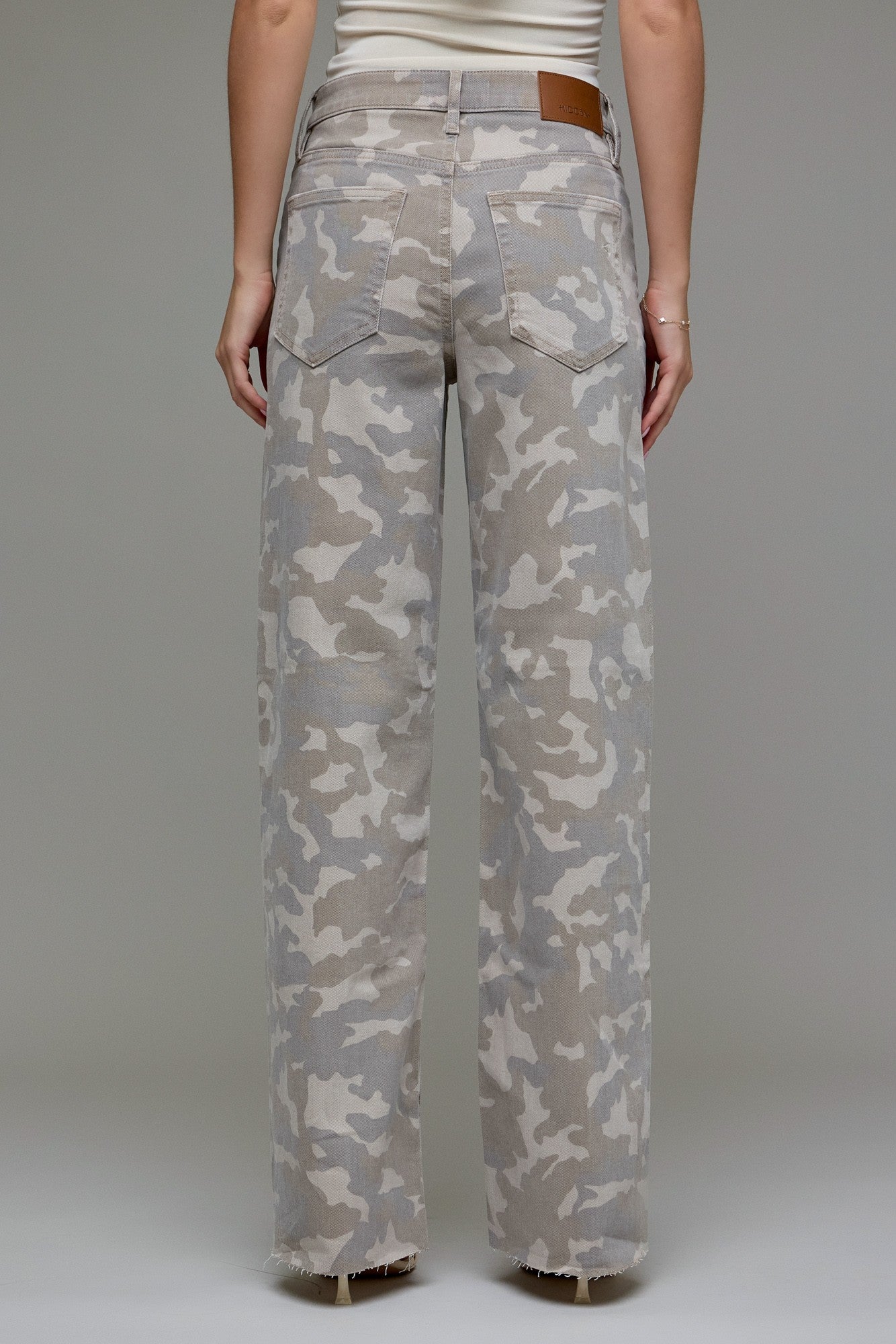 TERRY LOGAN CAMO HIGH RISE DAD JEAN