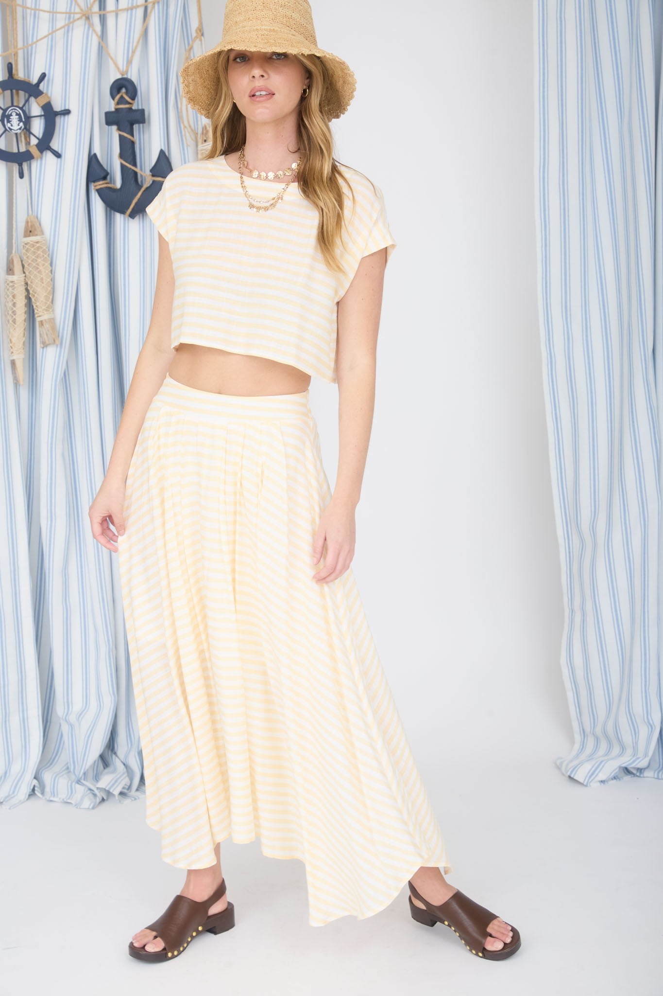 BAYLOR BUTTER STRIPED CROP TOP
