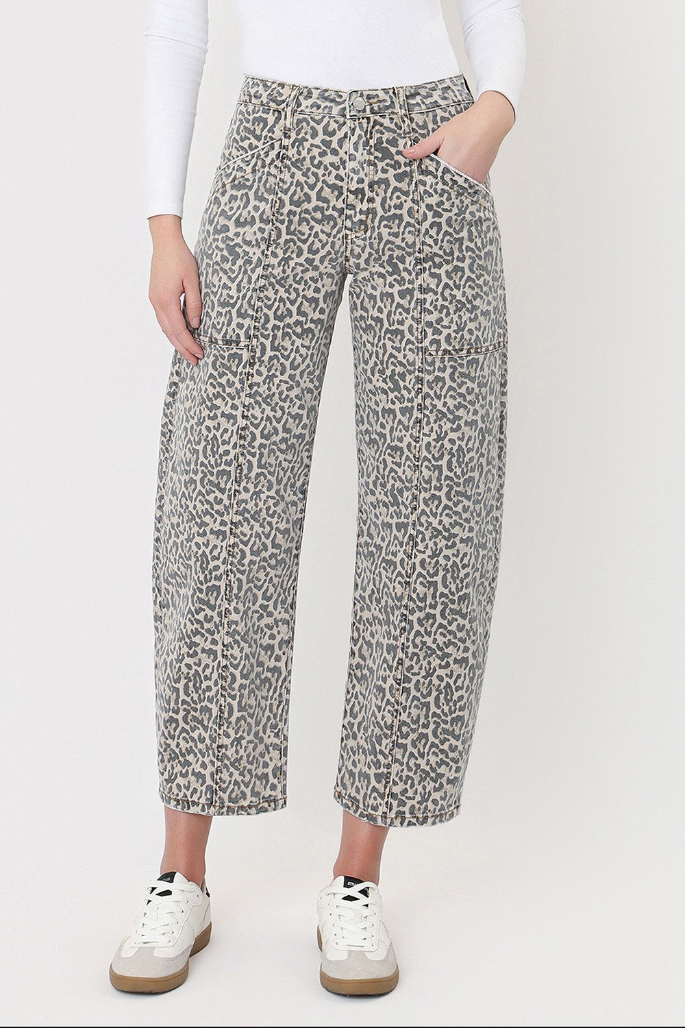 SARA HR LEOPARD BARREL JEANS