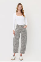 SARA HR LEOPARD BARREL JEANS