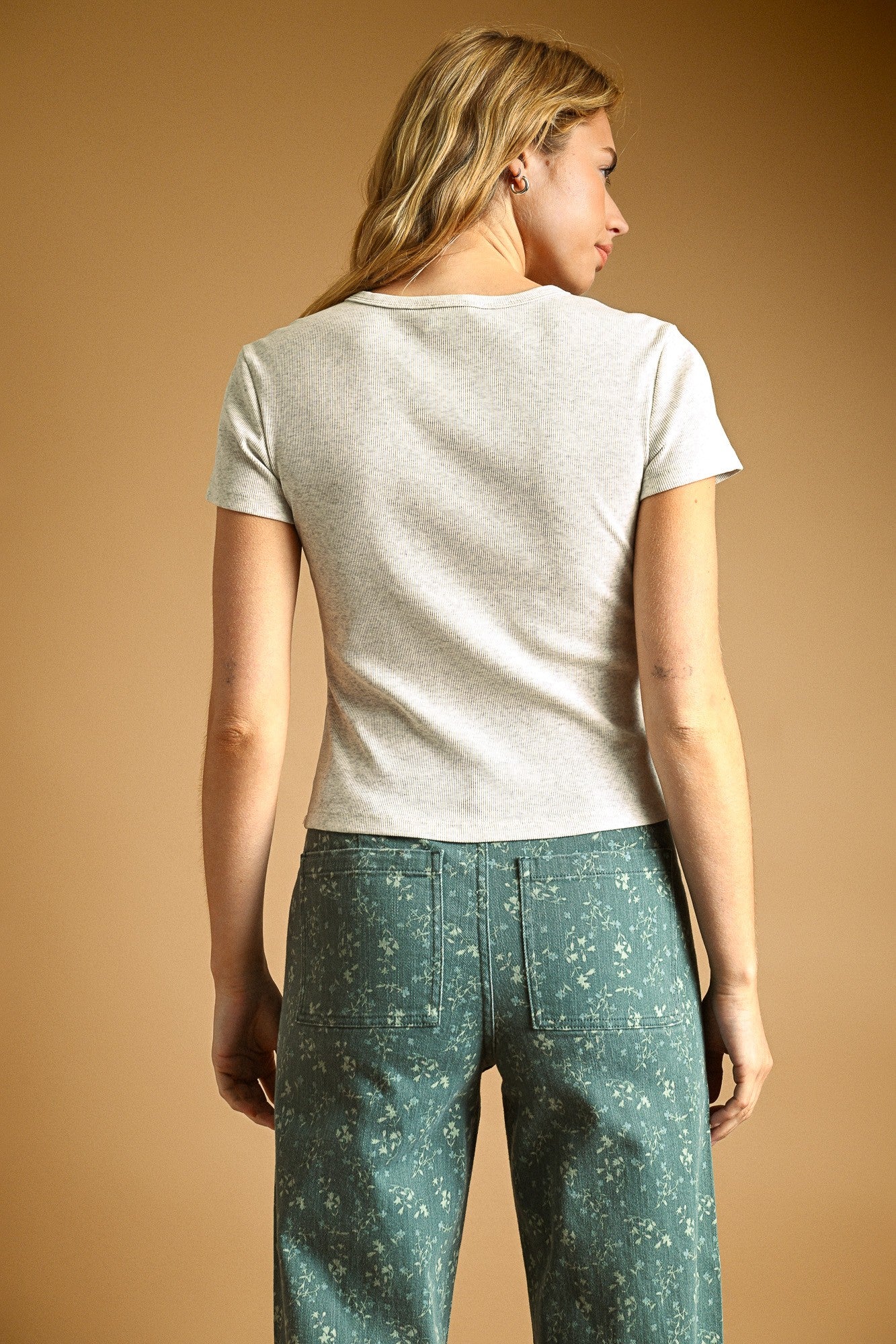 MELANGE GREY SHORT SLEEVE TOP