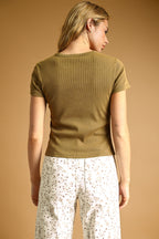 MOCHA SHORT SLEEVE TOP