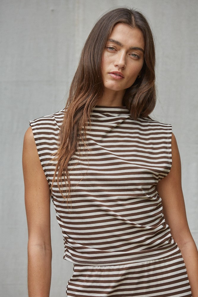 STRIPE MOCK SLEEVE