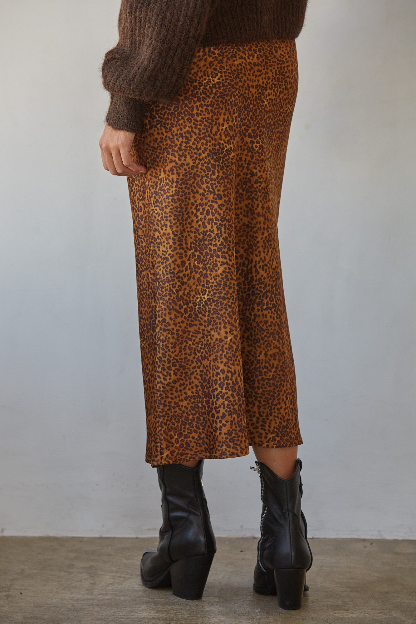 REBEL LEOPARD MAXI SKIRT