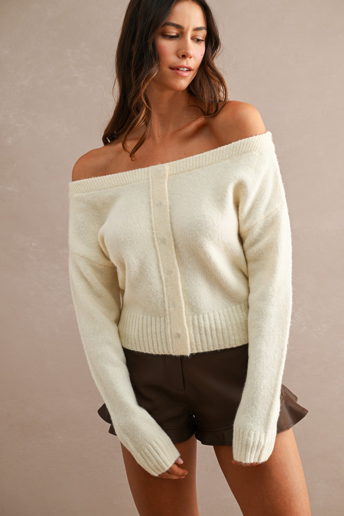 CREAM OFF SHOULDER LS SWEATER