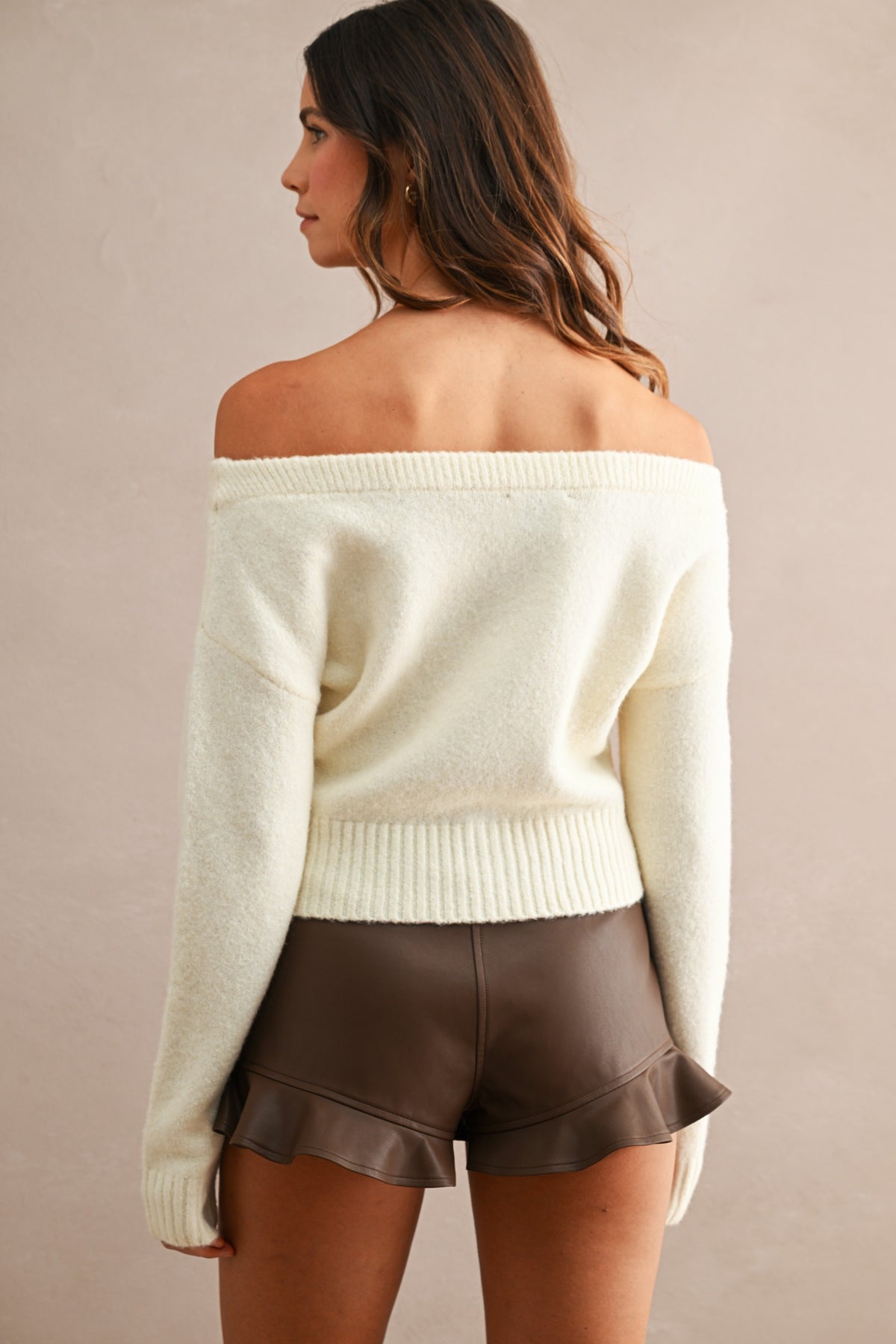 CREAM OFF SHOULDER LS SWEATER