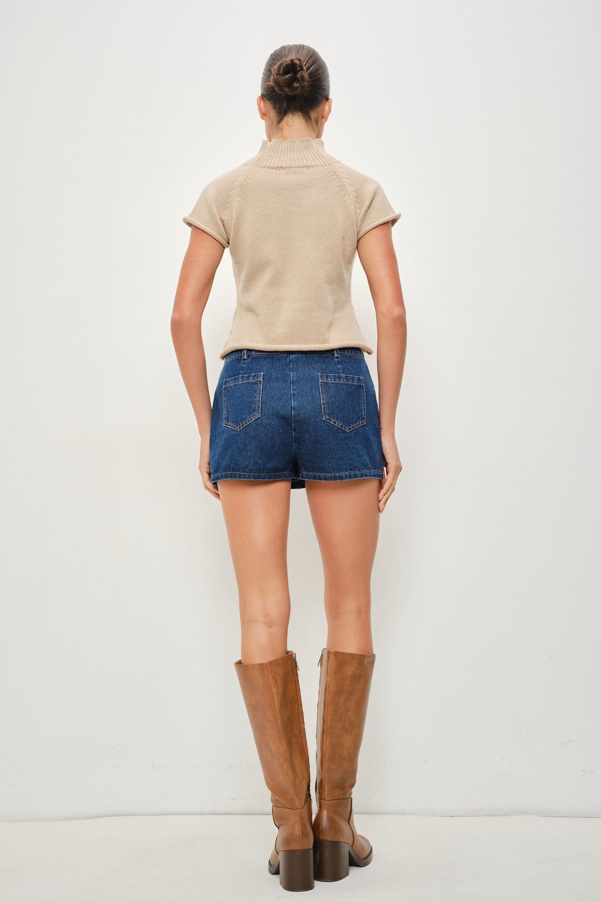 JENNA BUTTON UP KNIT TOP