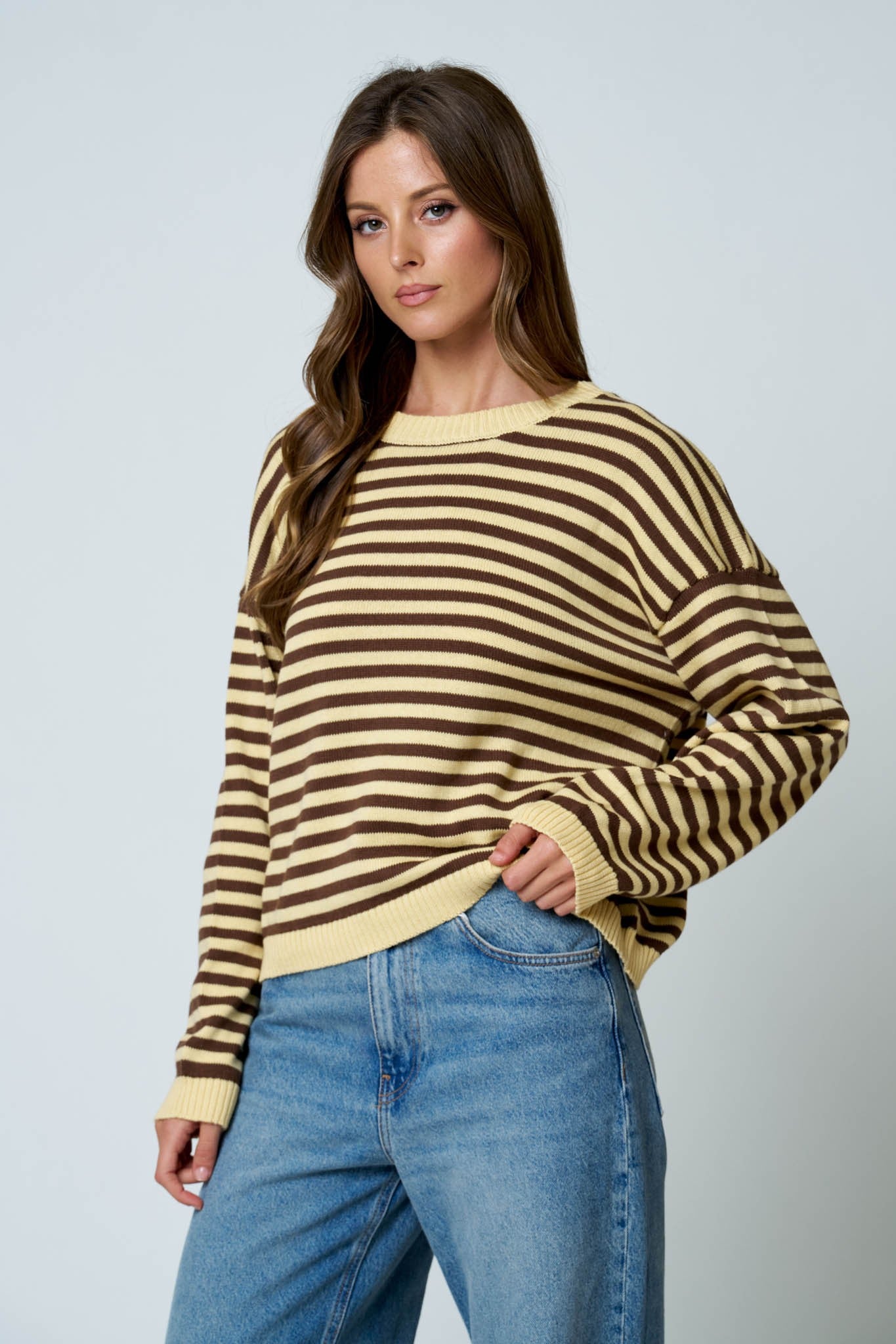 BACK BUTTON SWEATER