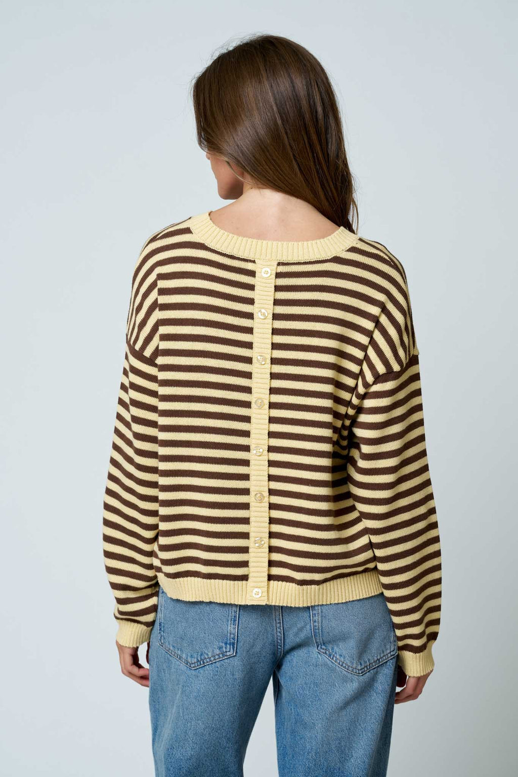 BACK BUTTON SWEATER