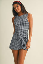 BLACK GINGHAM SLEEEVELESS FRONT TIE WRAP DRESS