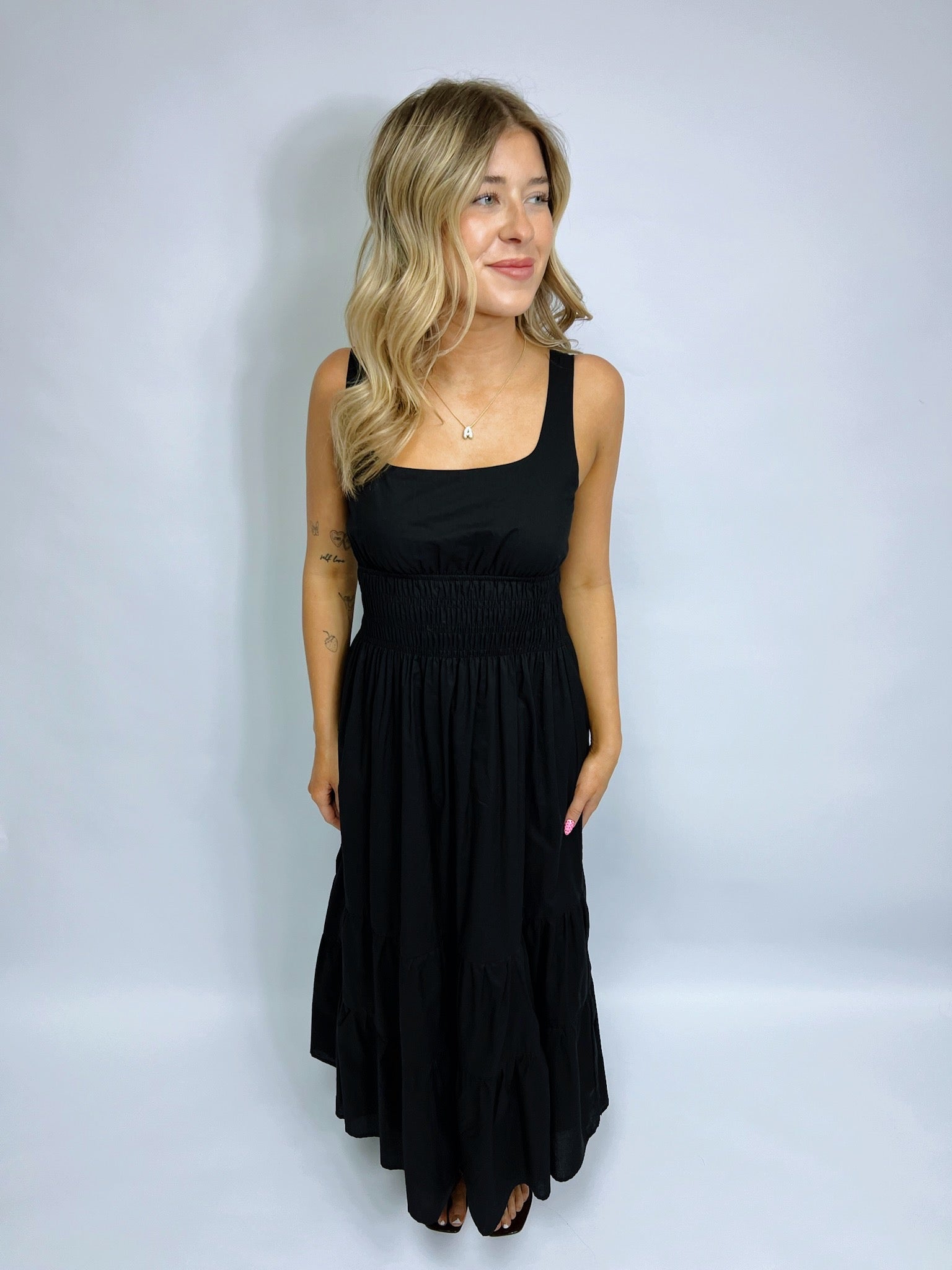 SLEEVELESS MIDI DRESS