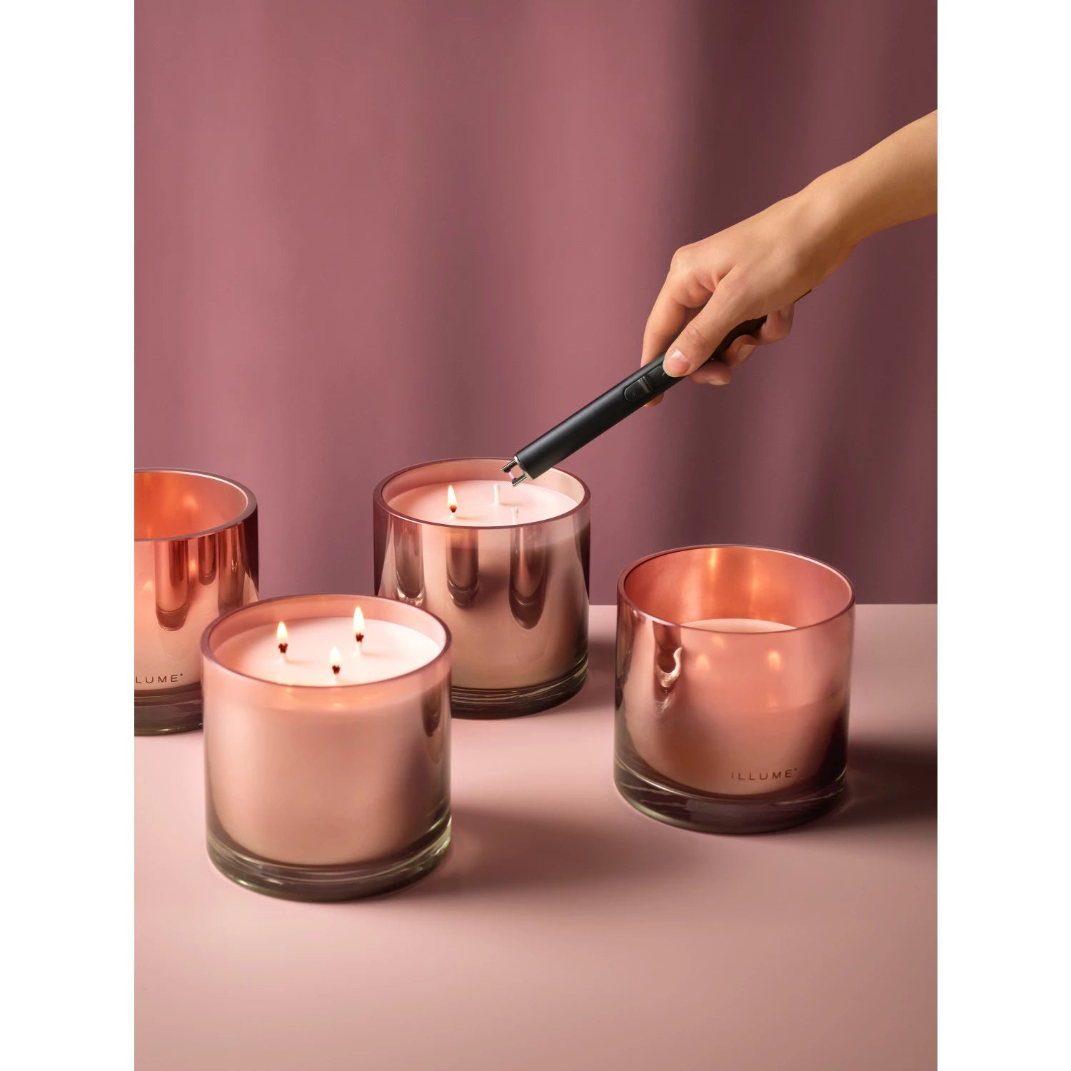 COCONUT MILK MANGO STATEMENT GLASS CANDLE
