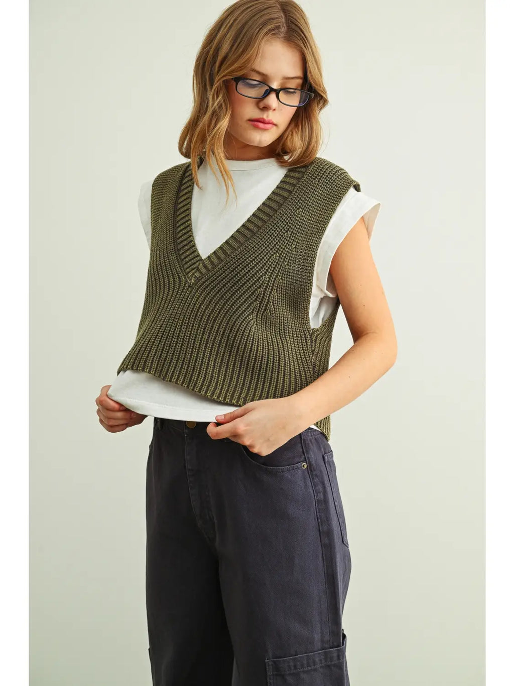 DOUBLE LAYERED SWEATER VEST OLIVE