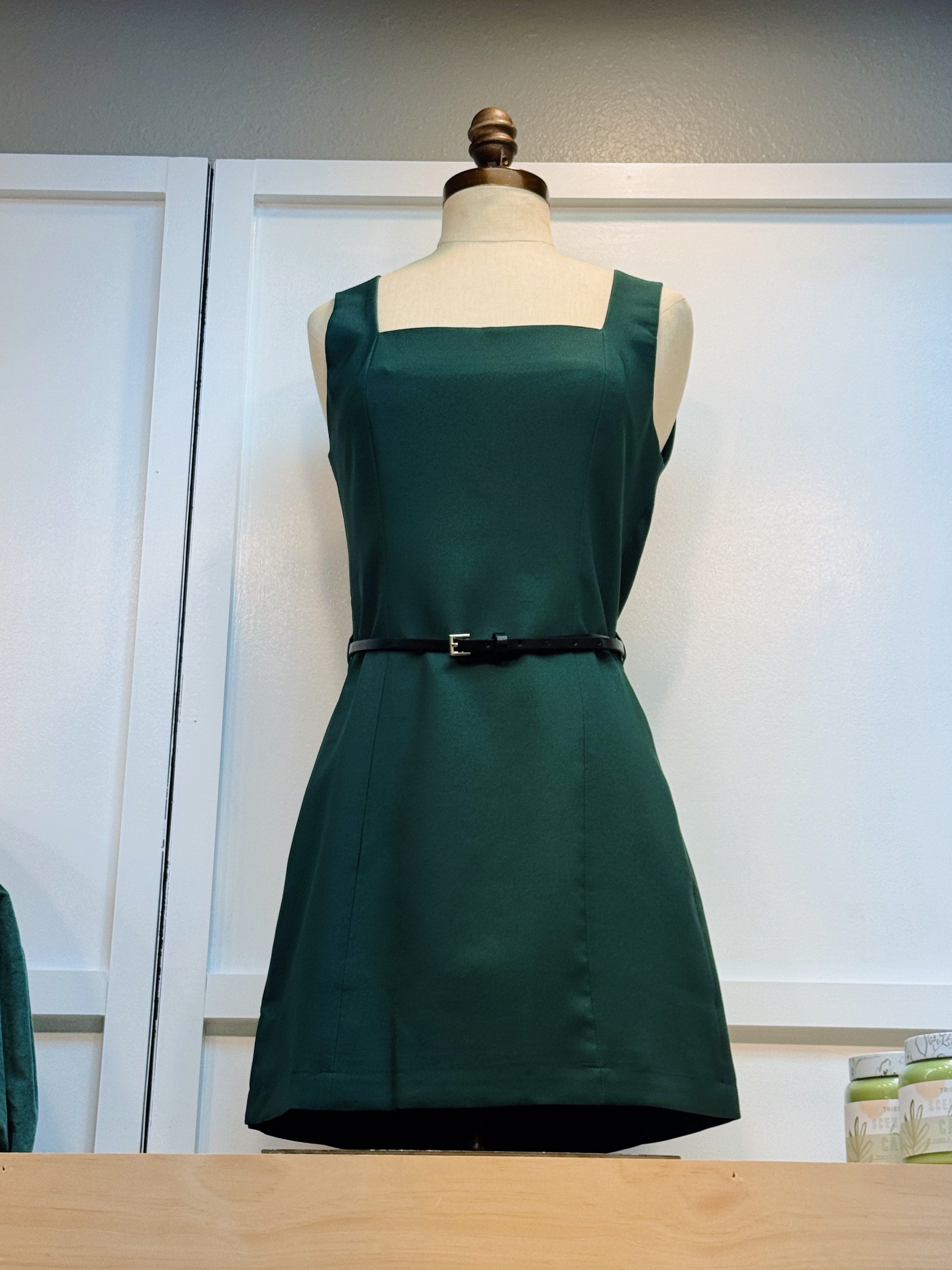 SQUARE NECK HUNTER GREEN MINI DRESS