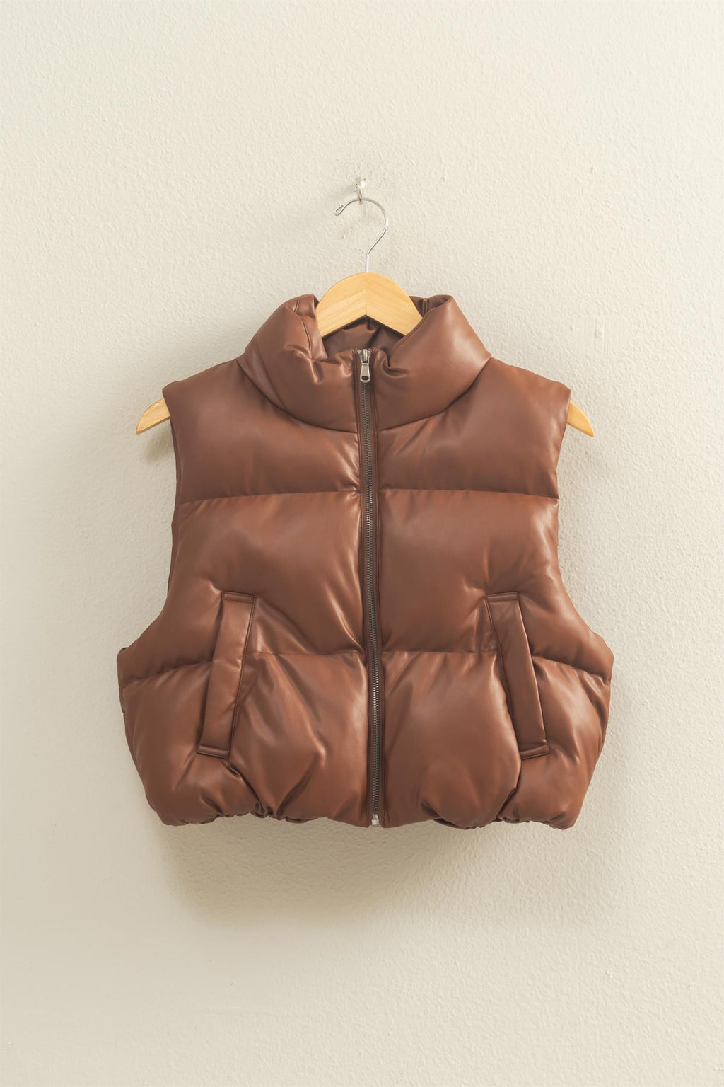 FAUX LEATHER CROPPED PUFFER VEST