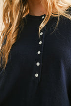 NAVY WOOL LONG SLEEVE SWEATER TOP