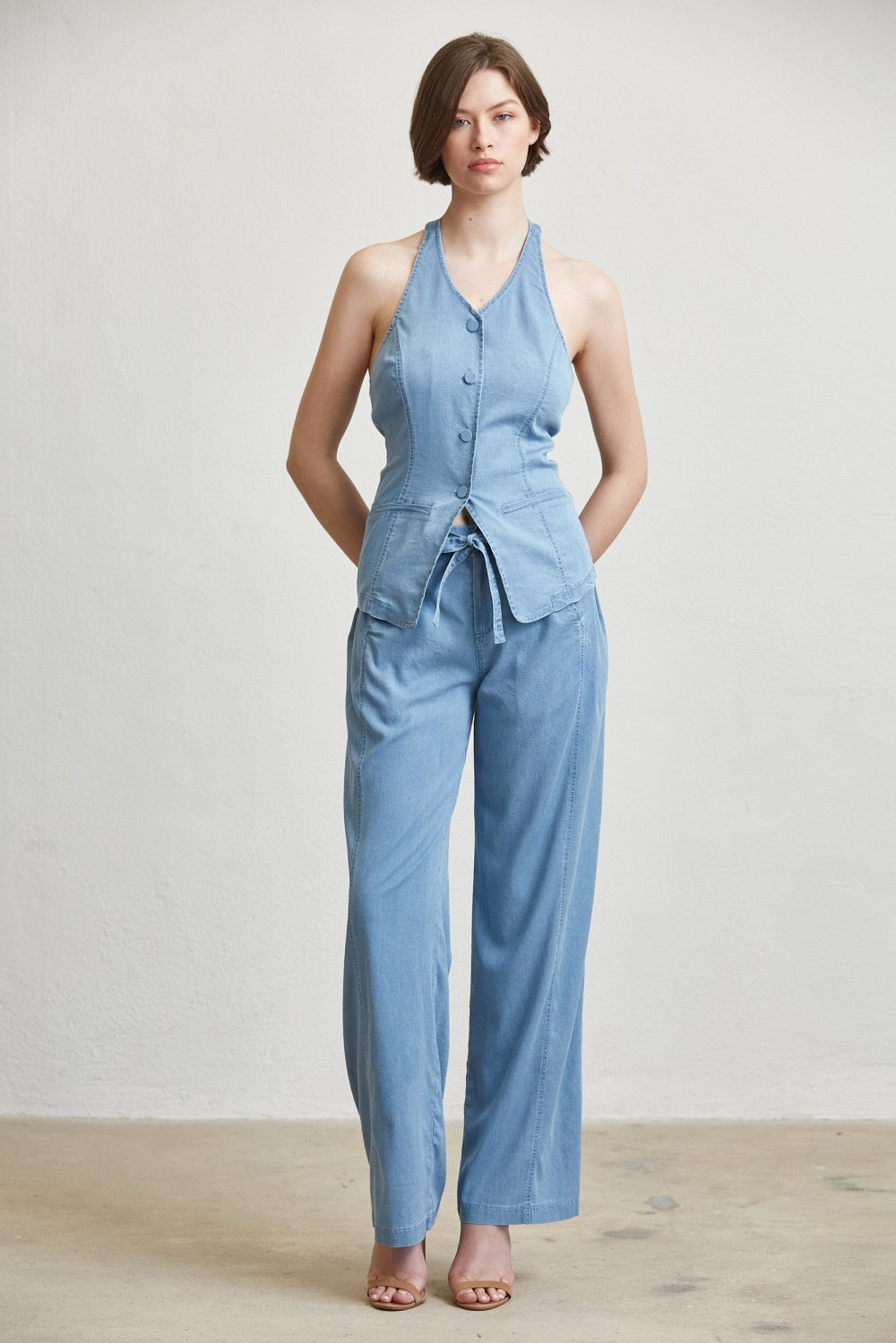 SIDE PLEAT HALTER DENIM TOP