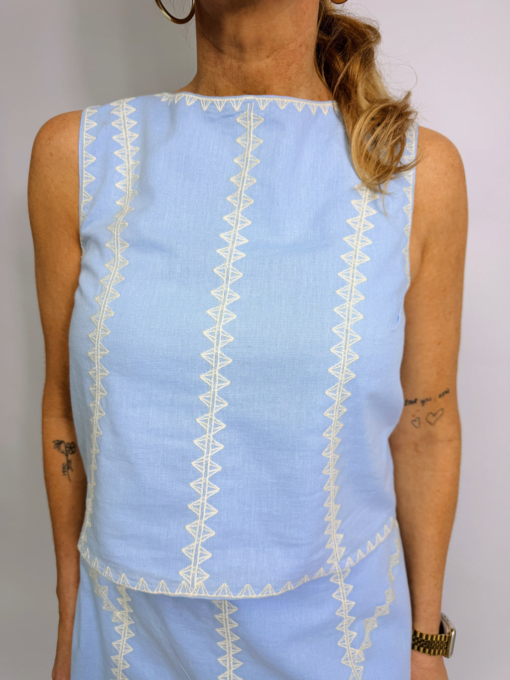 BABY BLUE TOP