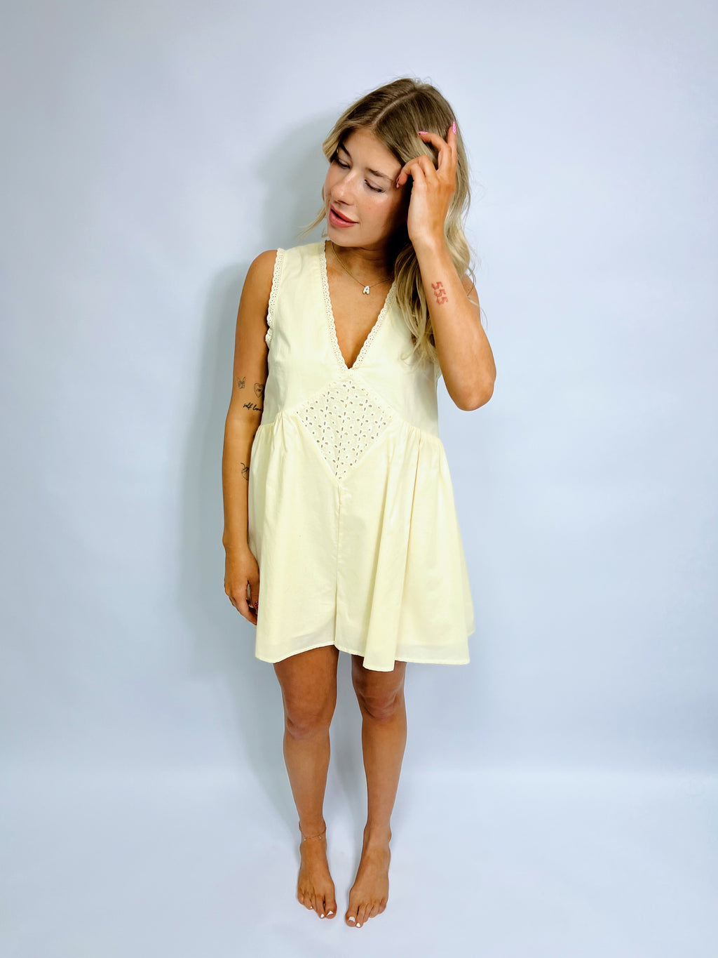EYELET ROMPER