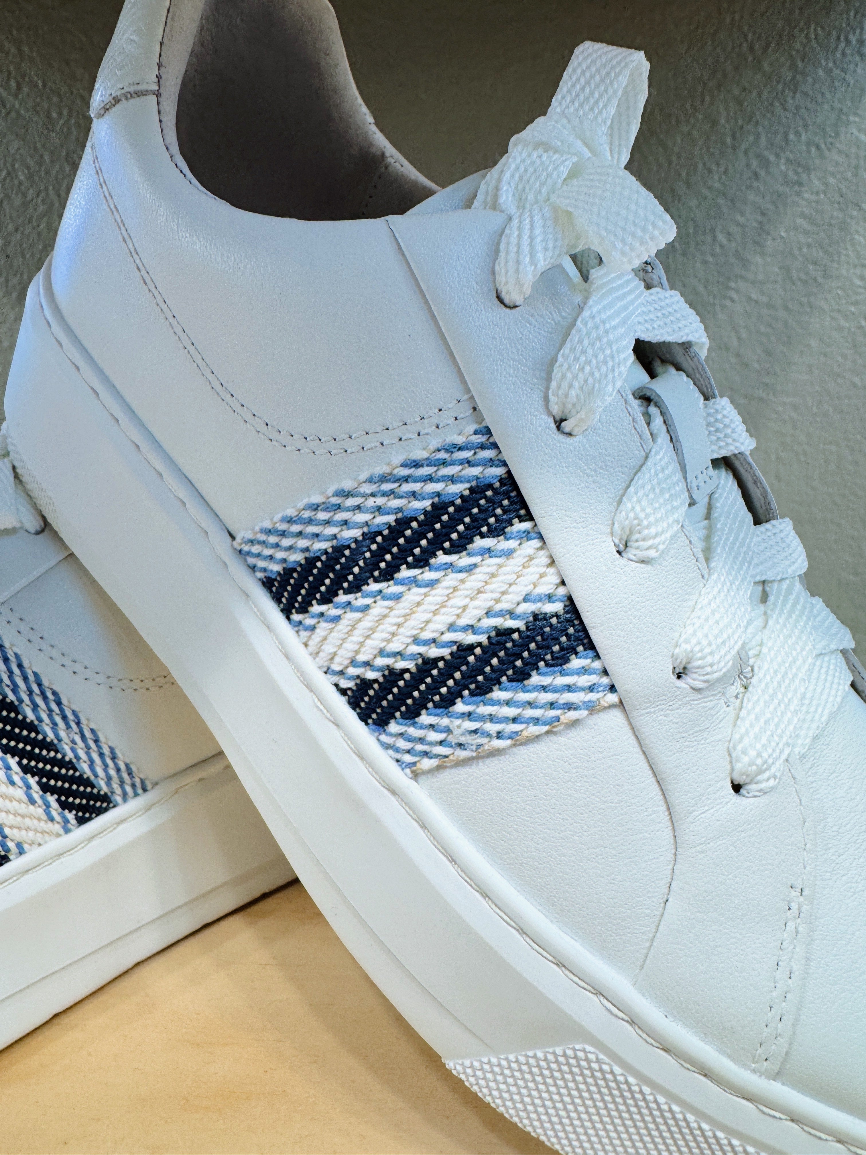 FRANKIE4 RILEY SHOE