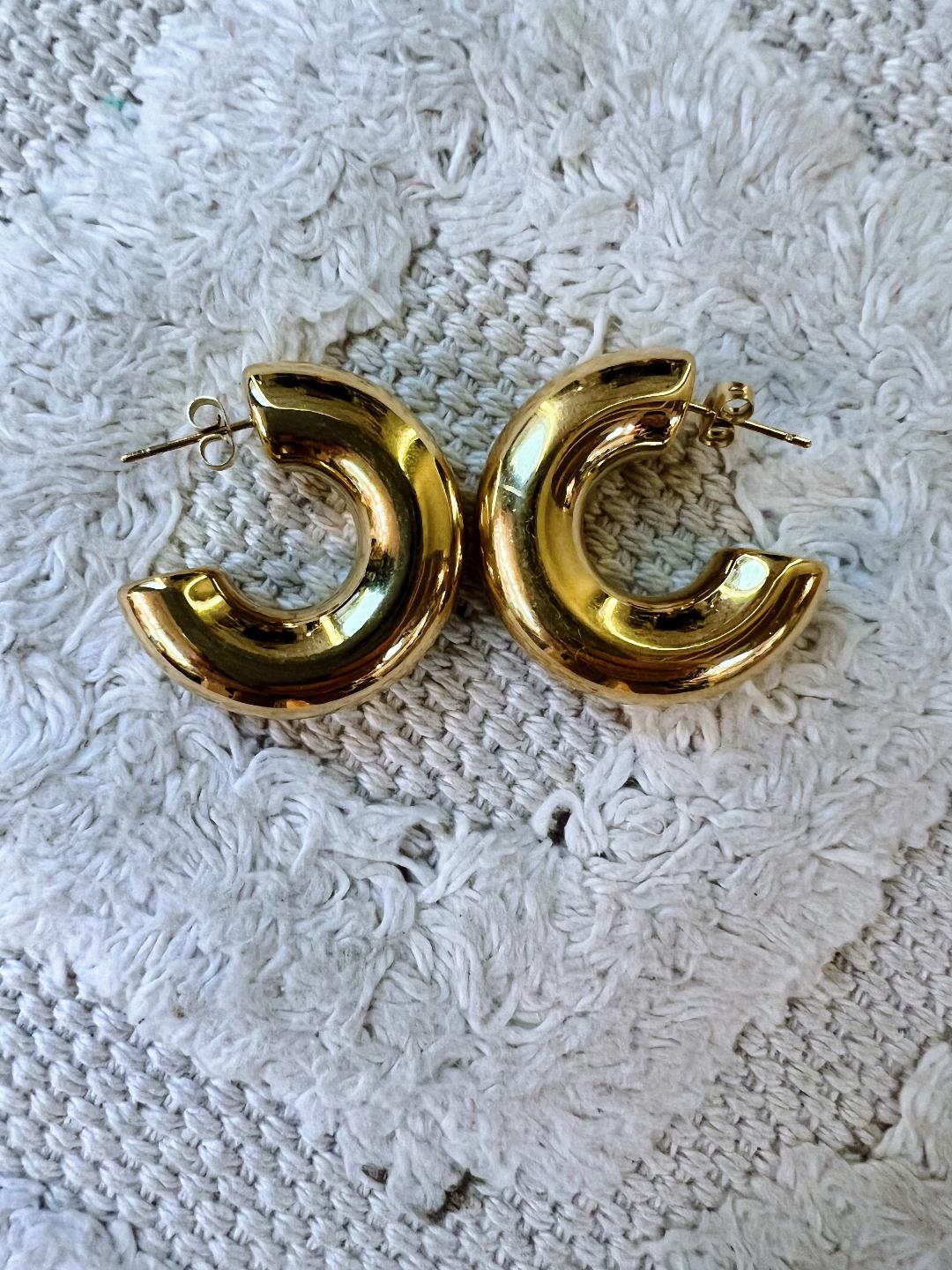 CHUNKY HOOPS