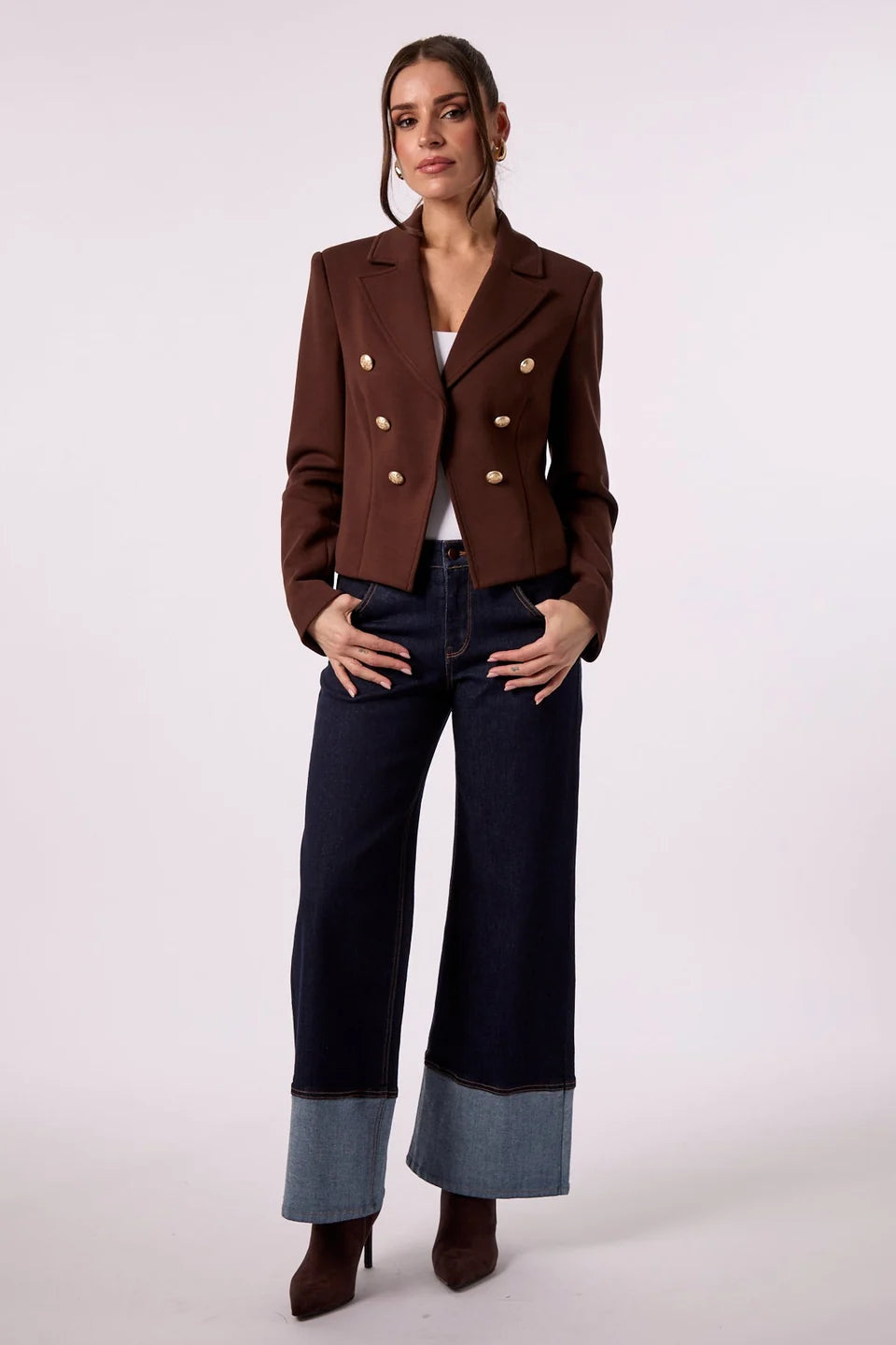 CHARLOTTE CROPPED BLAZER IN CHOCO
