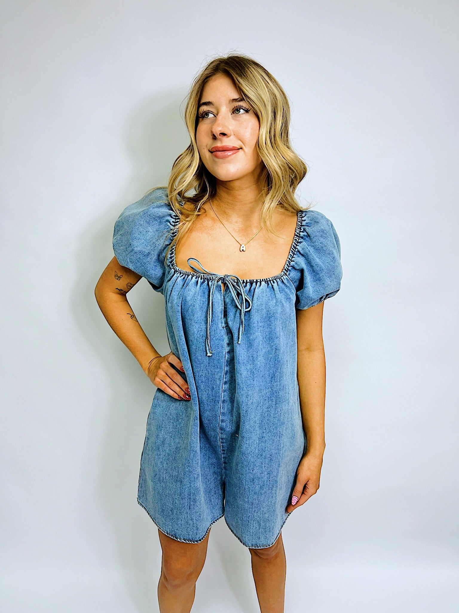 PUFF SLEEVE DENIM ROMPER