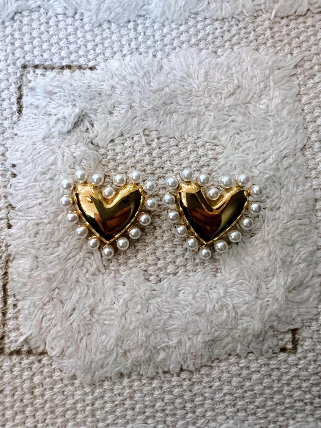 PEARL HEART EARRINGS