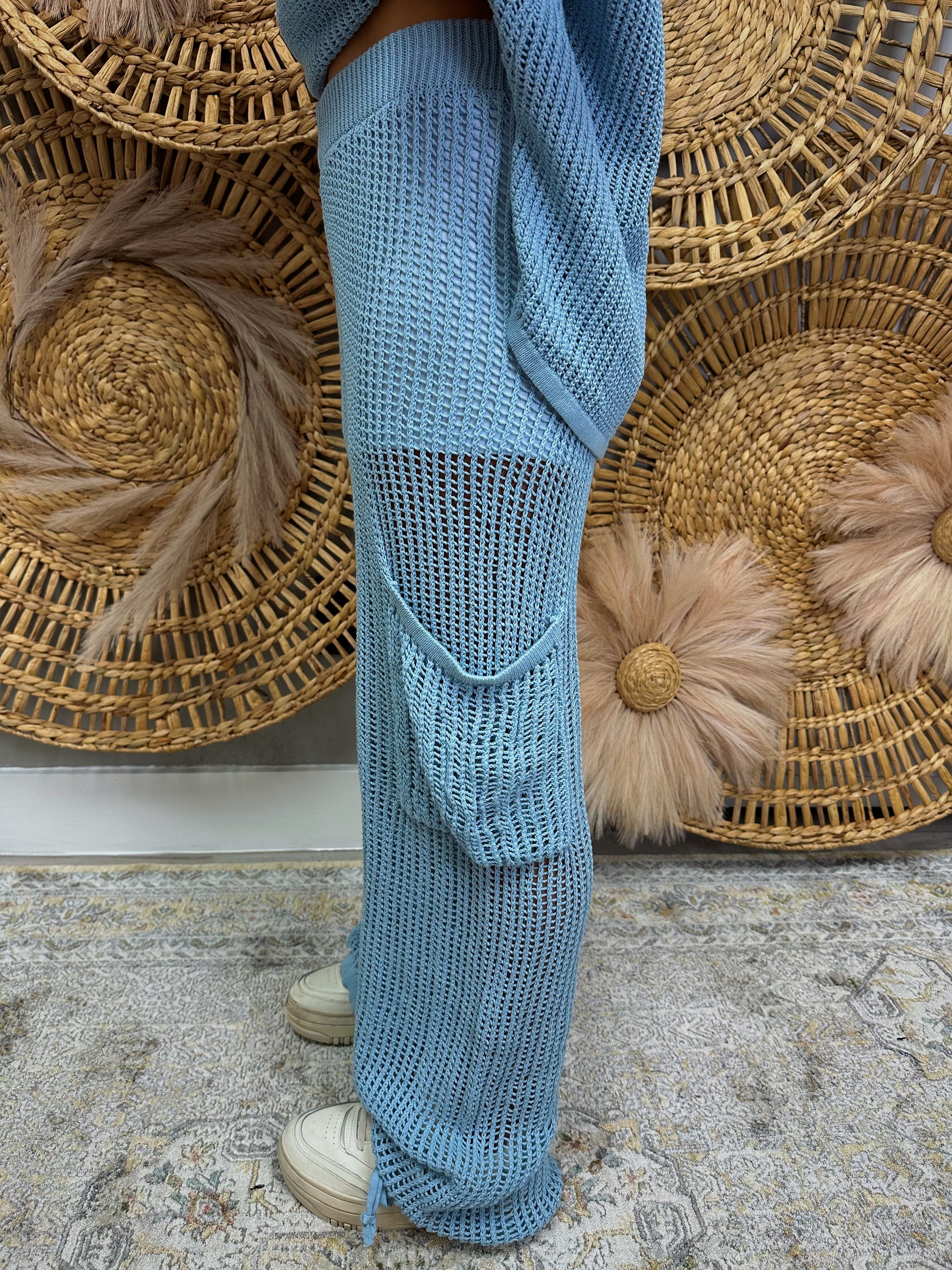 CROTCHET V-NECK & CARGO PANT SET