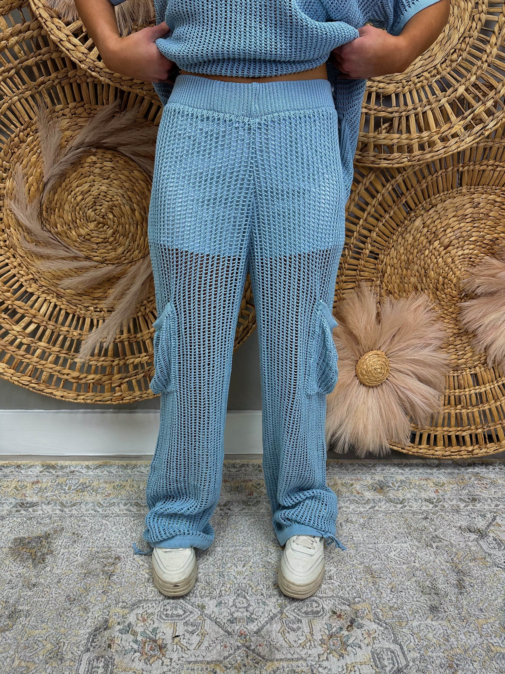 CROTCHET V-NECK & CARGO PANT SET
