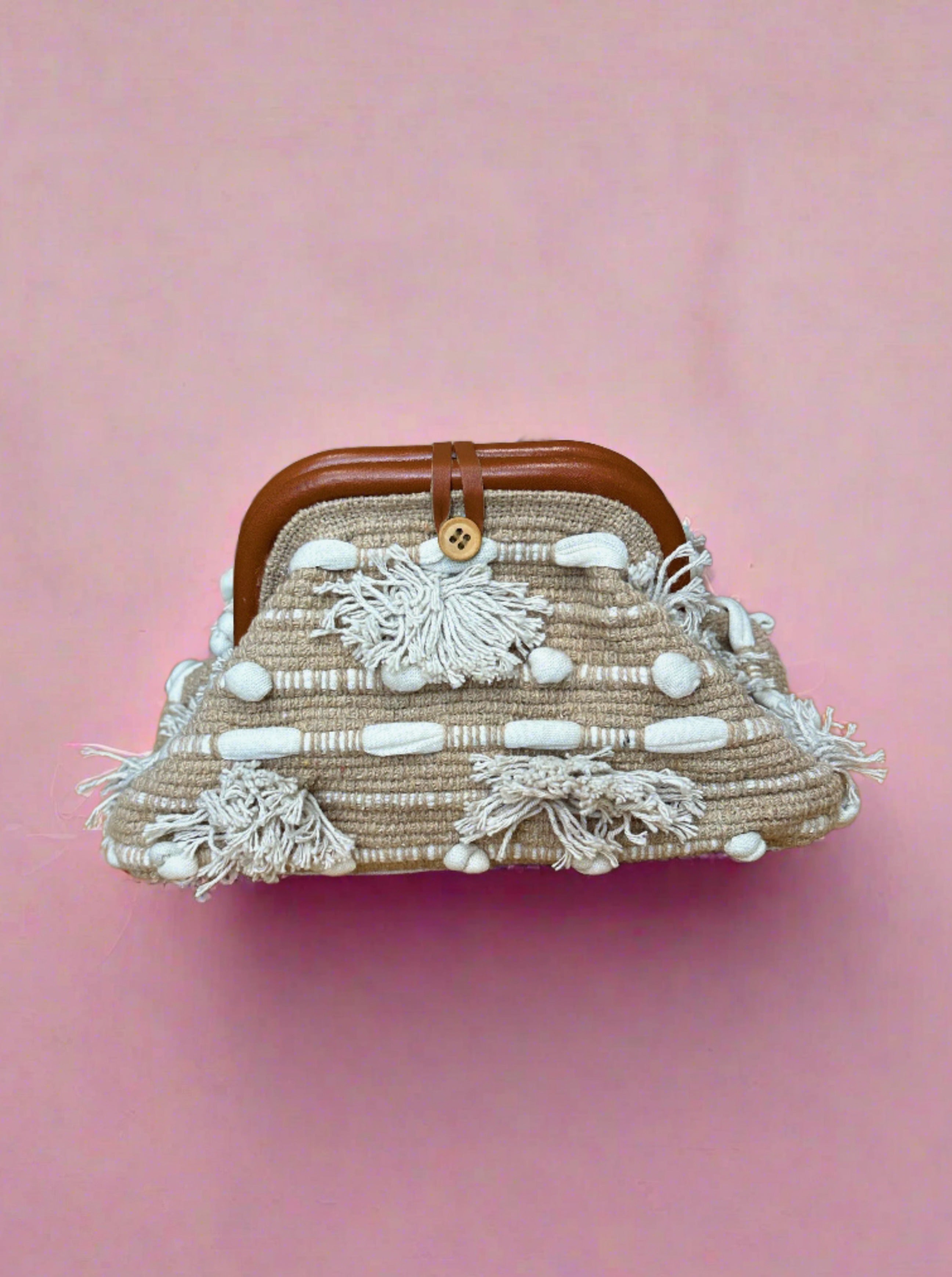 BOHEMIAN VACAY CLUTCH