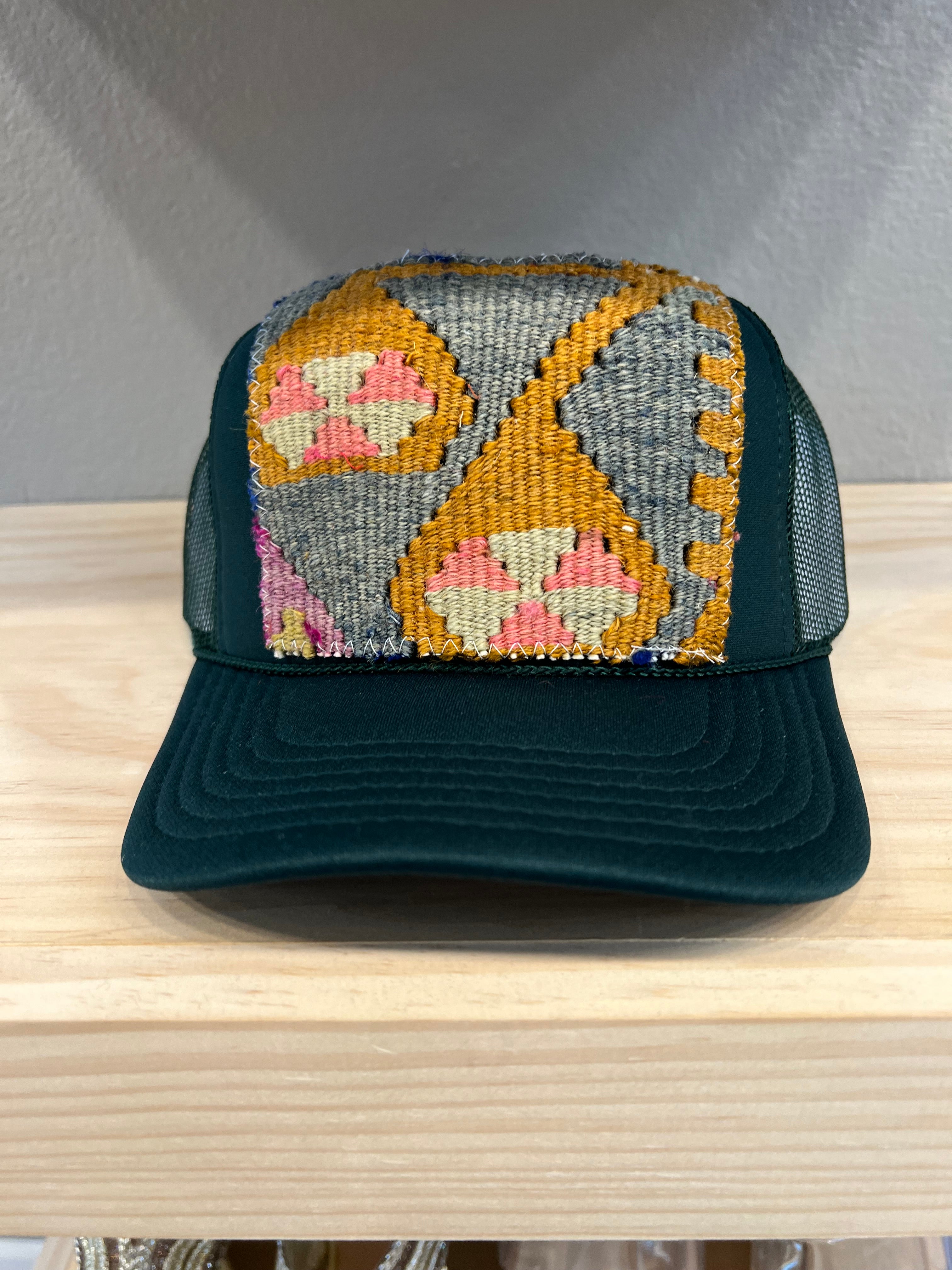 FALL ORIJINAL PATCH TRUCKER HATS