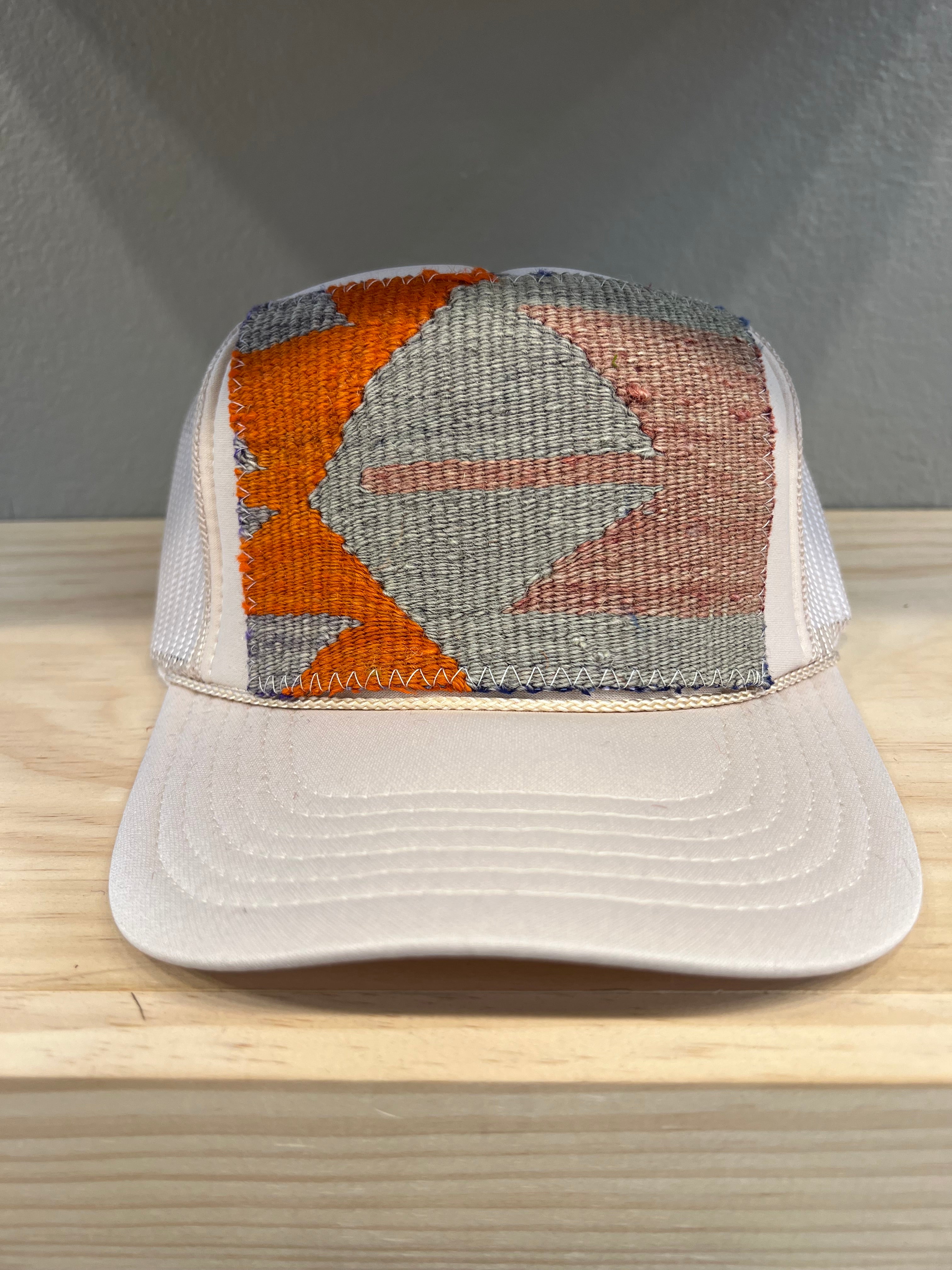 FALL ORIJINAL PATCH TRUCKER HATS