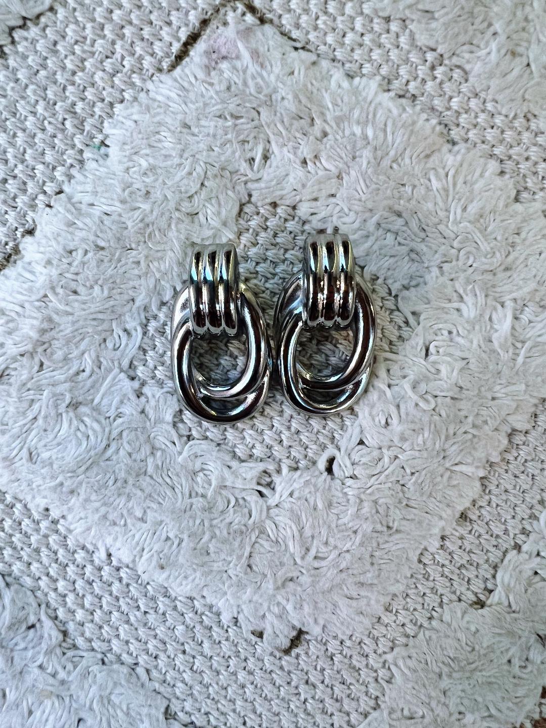 KERSTIN EARRINGS