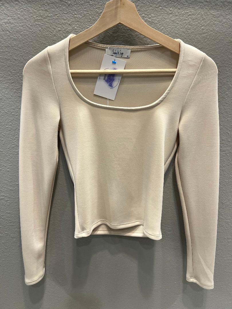 HIGH SQUARE NECK KNIT TOP