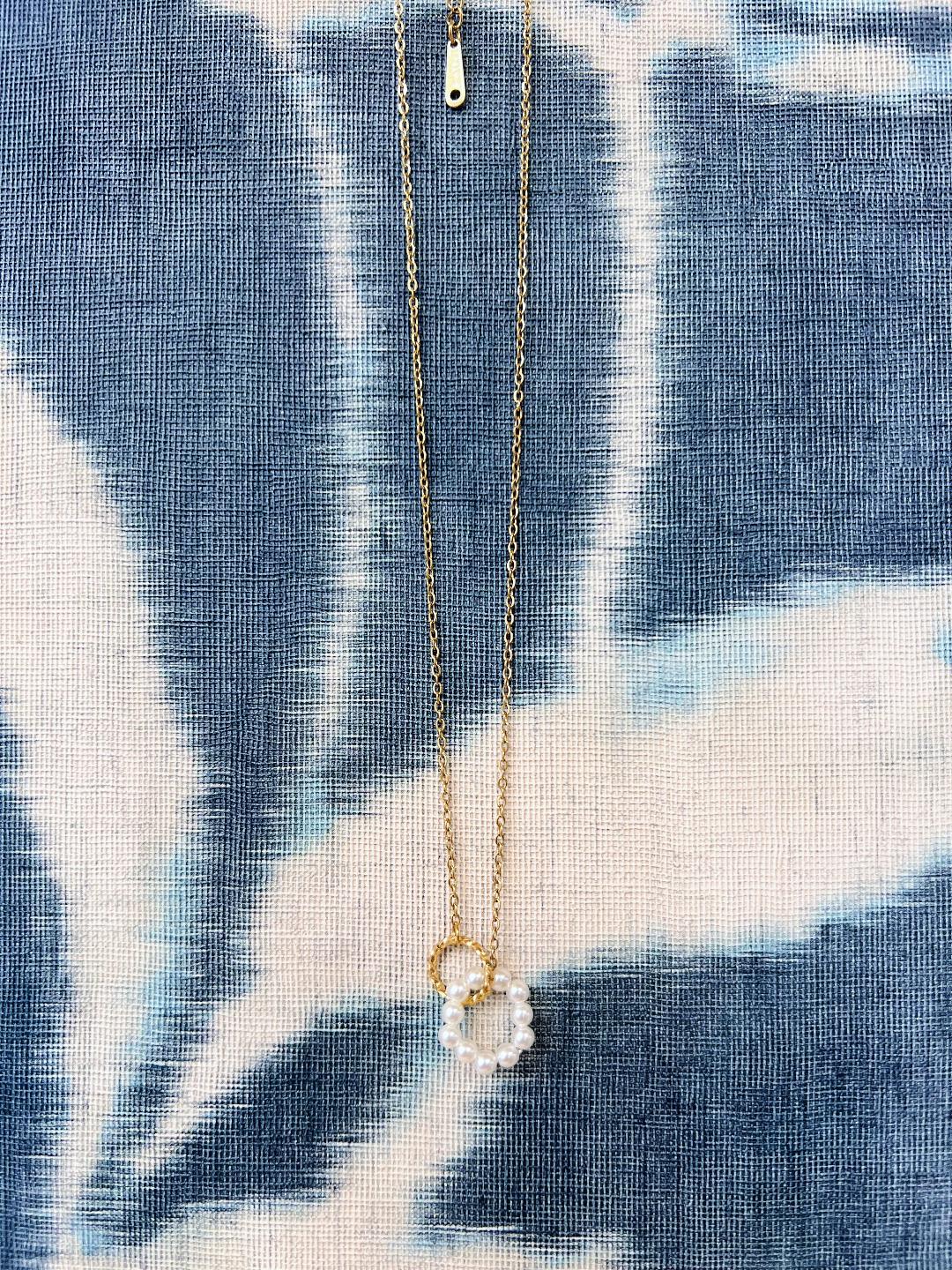 DOUBLE CIRCLE NECKLACE