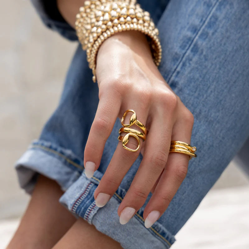 SAHIRA HORSEBIT RING