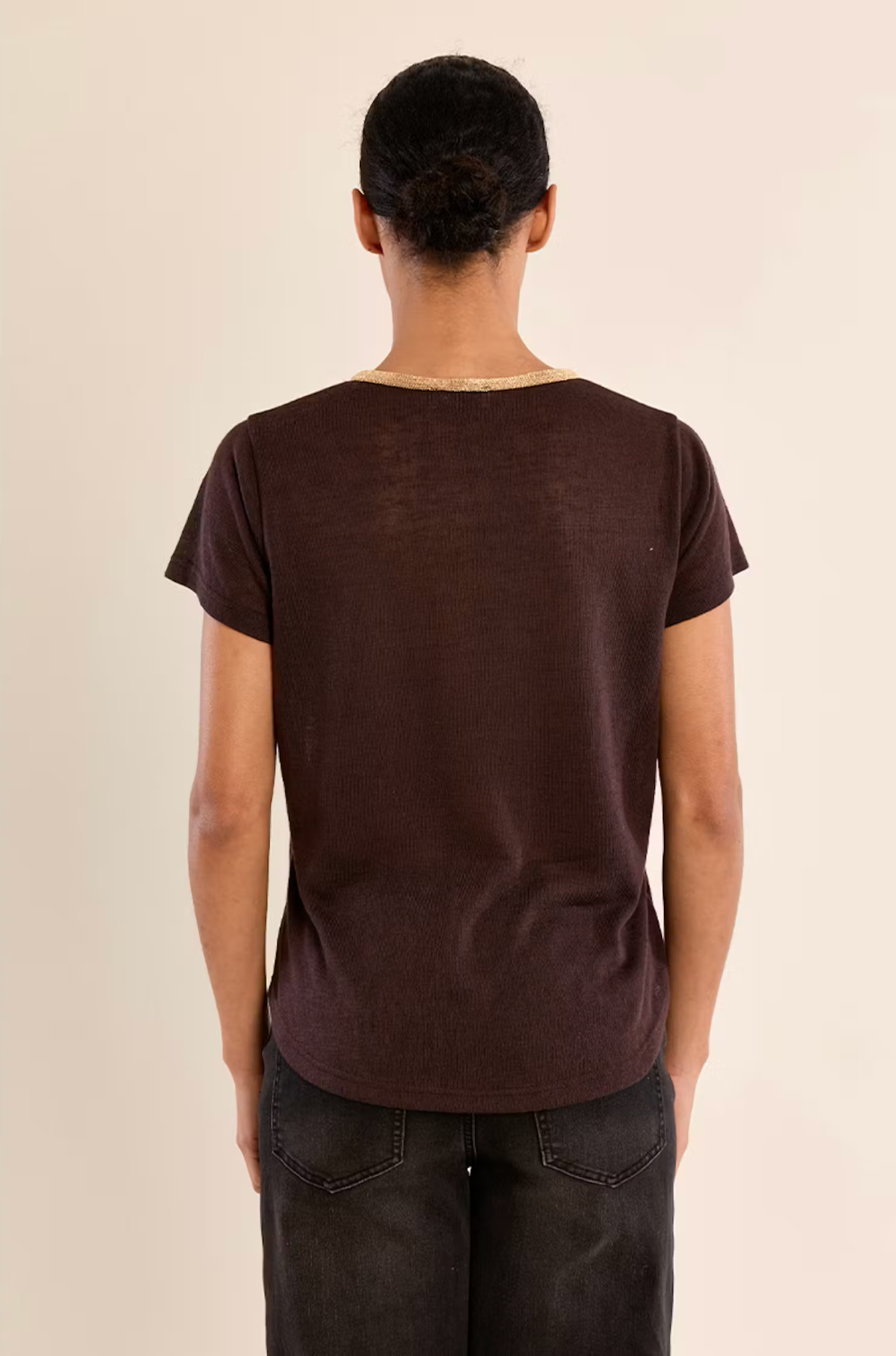 BROWN GOLD TRIM SHORT SLEEVE TOP